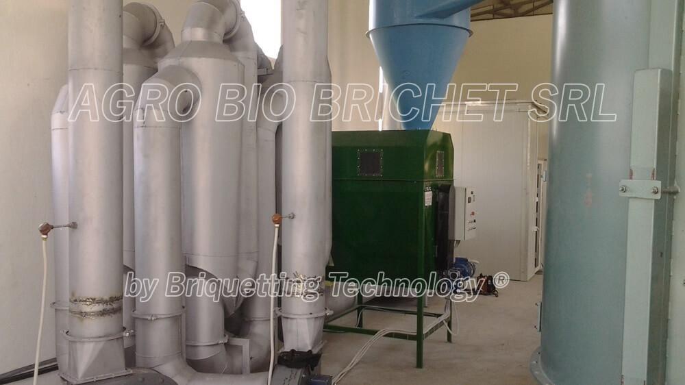 Aerodynamic straw dryer Mereni